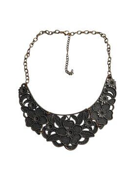 Paparazzi  Statement Bib Necklace Petunia Paradise Filigree u Raised Floral Copp